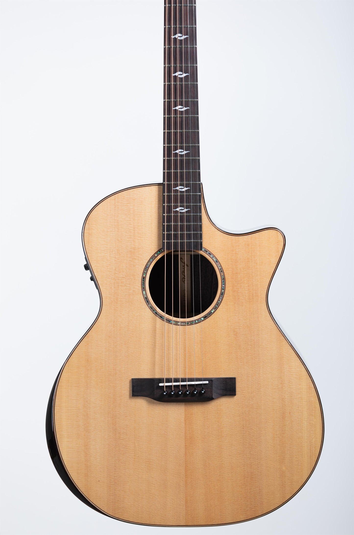 New Firefly GA814-E Acoustic Guitar With comfort cut armrest bevel and Fishman Presys EQ